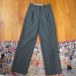 Aritzia Effortless Pants